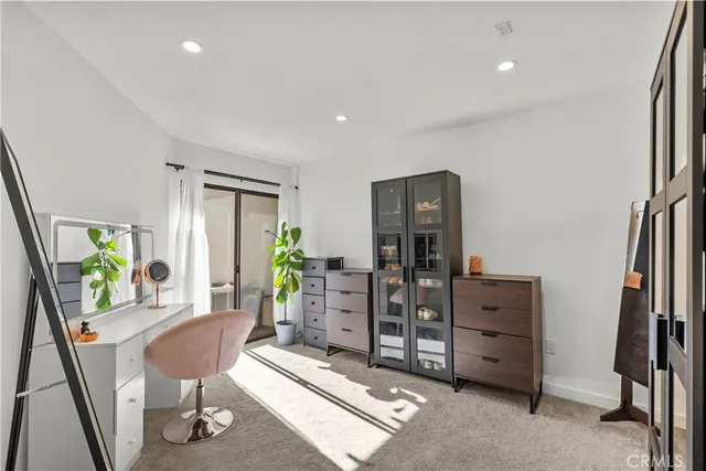 $665,000 | 10229 Variel Avenue, Unit 12, Chatsworth, CA 91311
