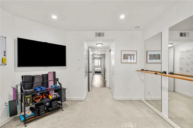 $665,000 | 10229 Variel Avenue, Unit 12, Chatsworth, CA 91311