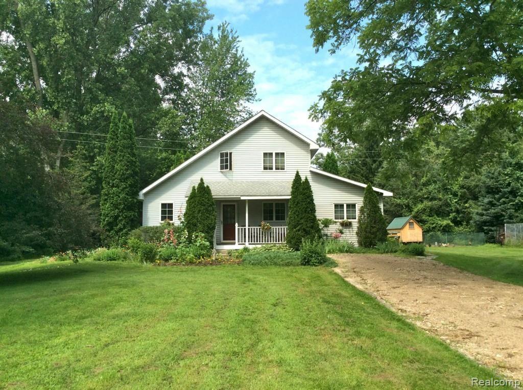 20530 Clark Road Belleville, MI 48111 - Photo 1 of 34