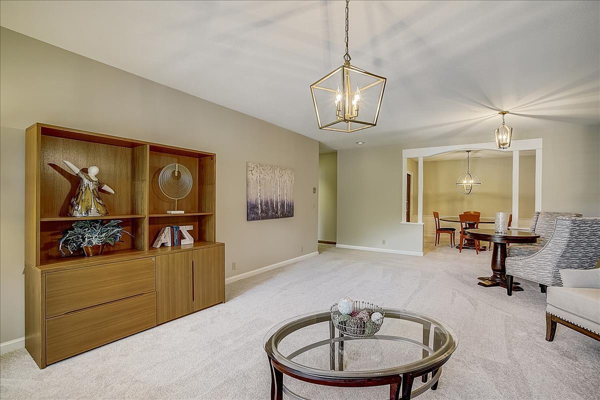 6105 Eden Prairie Road, Unit A23 Edina, MN 55436 - Photo 7 of 23 Gallery Image 7
