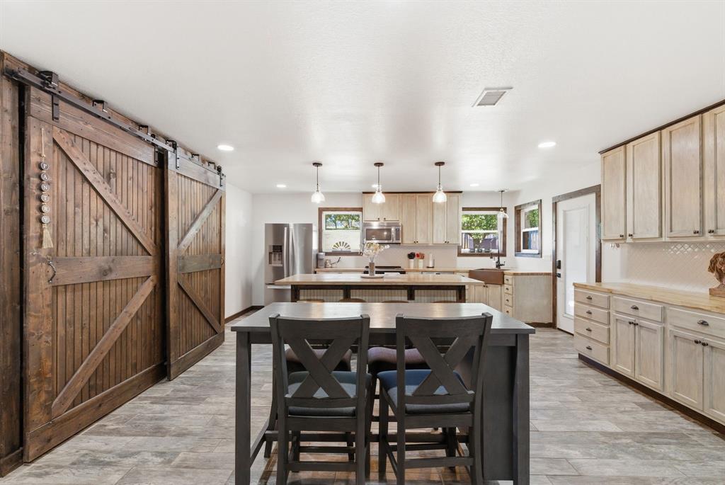 2883 Harwell Lake Road Weatherford, TX 76088 - Photo 12 of 40