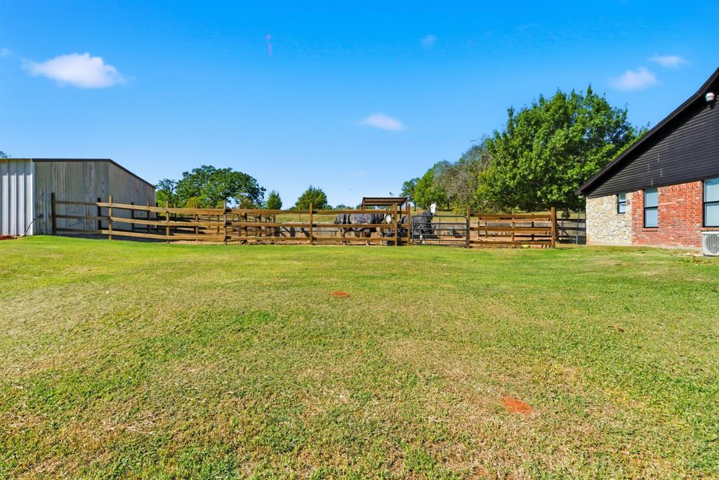 2883 Harwell Lake Road Weatherford, TX 76088 - Photo 31 of 40