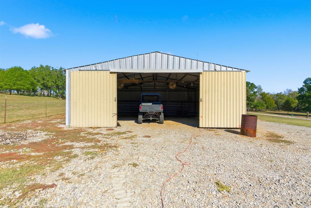 2883 Harwell Lake Road Weatherford, TX 76088 - Photo 33 of 40