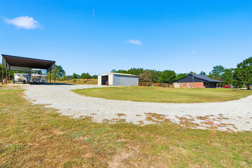 2883 Harwell Lake Road Weatherford, TX 76088 - Photo 38 of 40