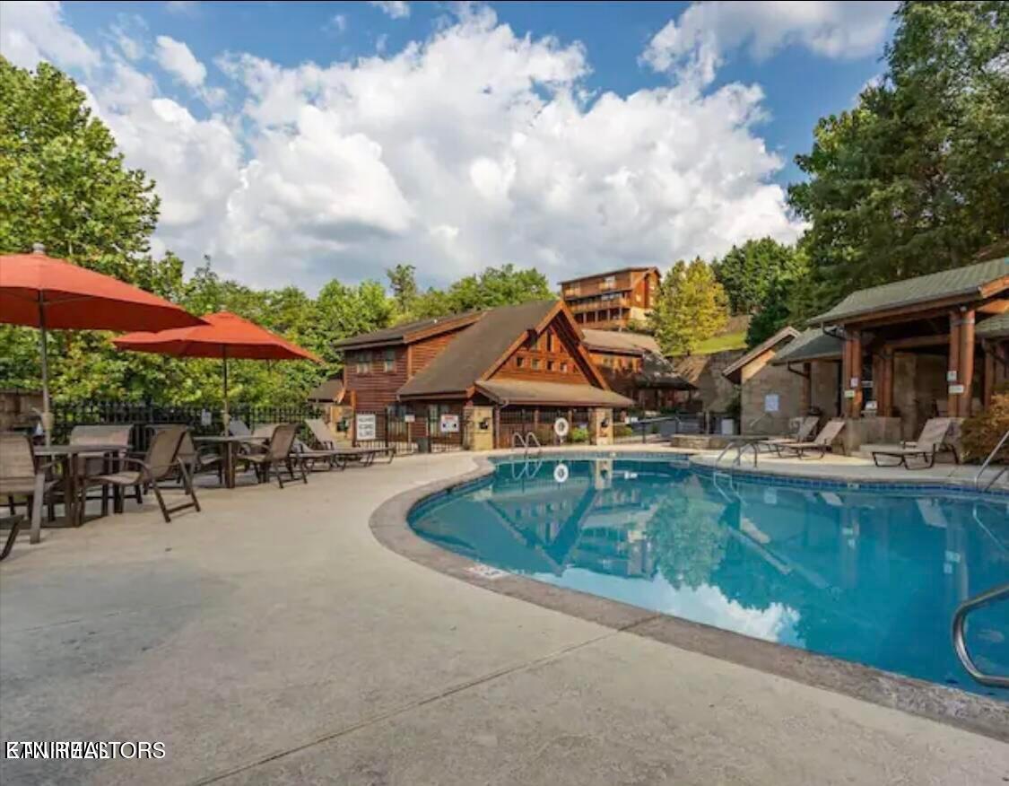 818 Golf View Boulevard, Unit 1502 Pigeon Forge, TN 37863 - Photo 23 of 27 20220515172910398114000000-o