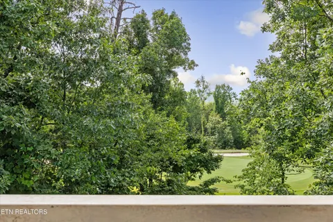 $325,000 | 818 Golf View Boulevard, Unit 1502, Pigeon Forge, TN 37863