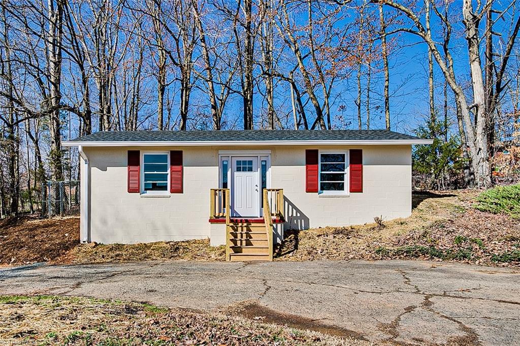 568 Colony Road Asheboro, NC 27205 - Photo 3 of 47 Gallery Image 3