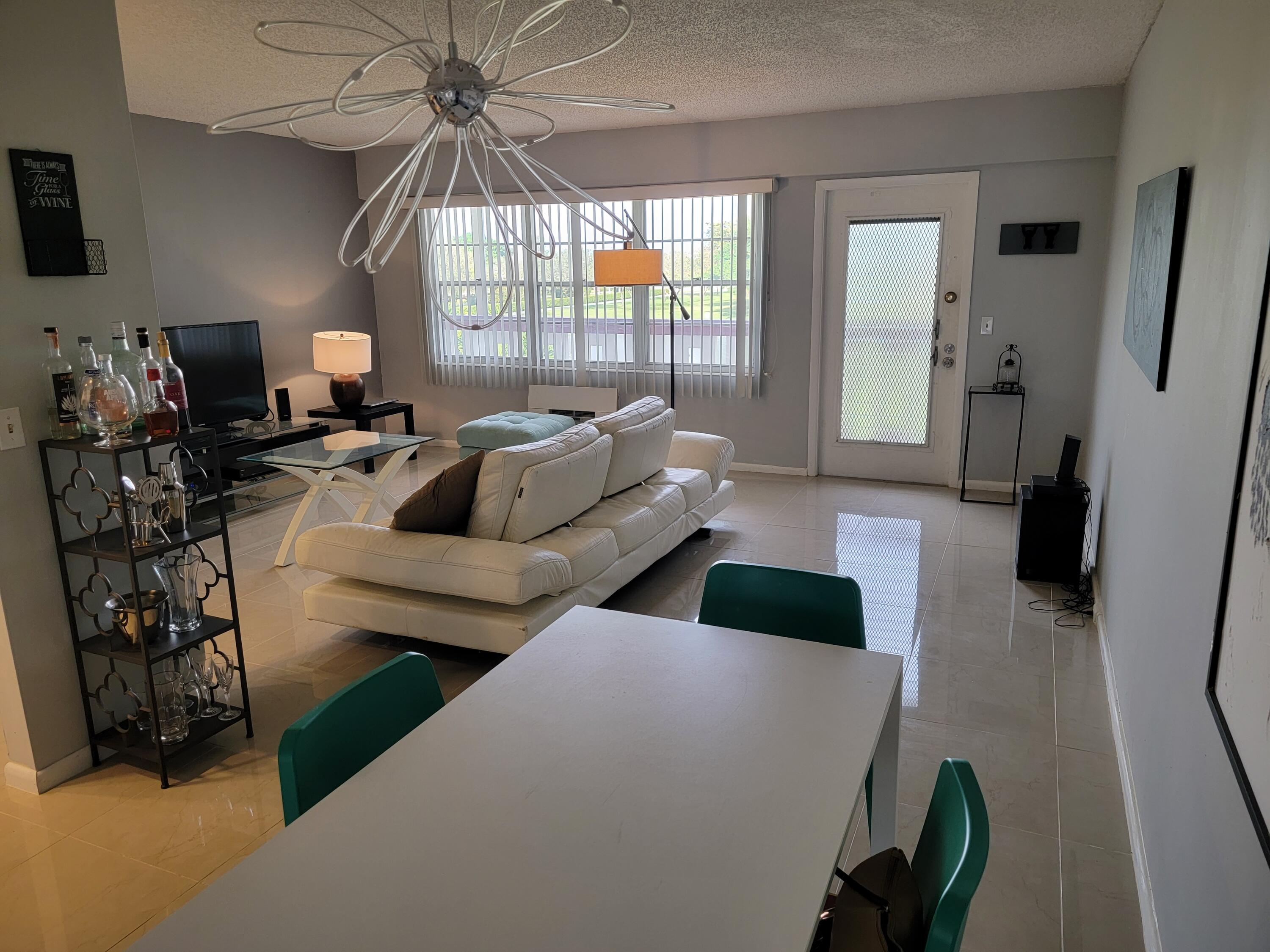 37 Brighton East, Unit A Boca Raton, FL 33434 - Photo 3 of 40 20220219_160344