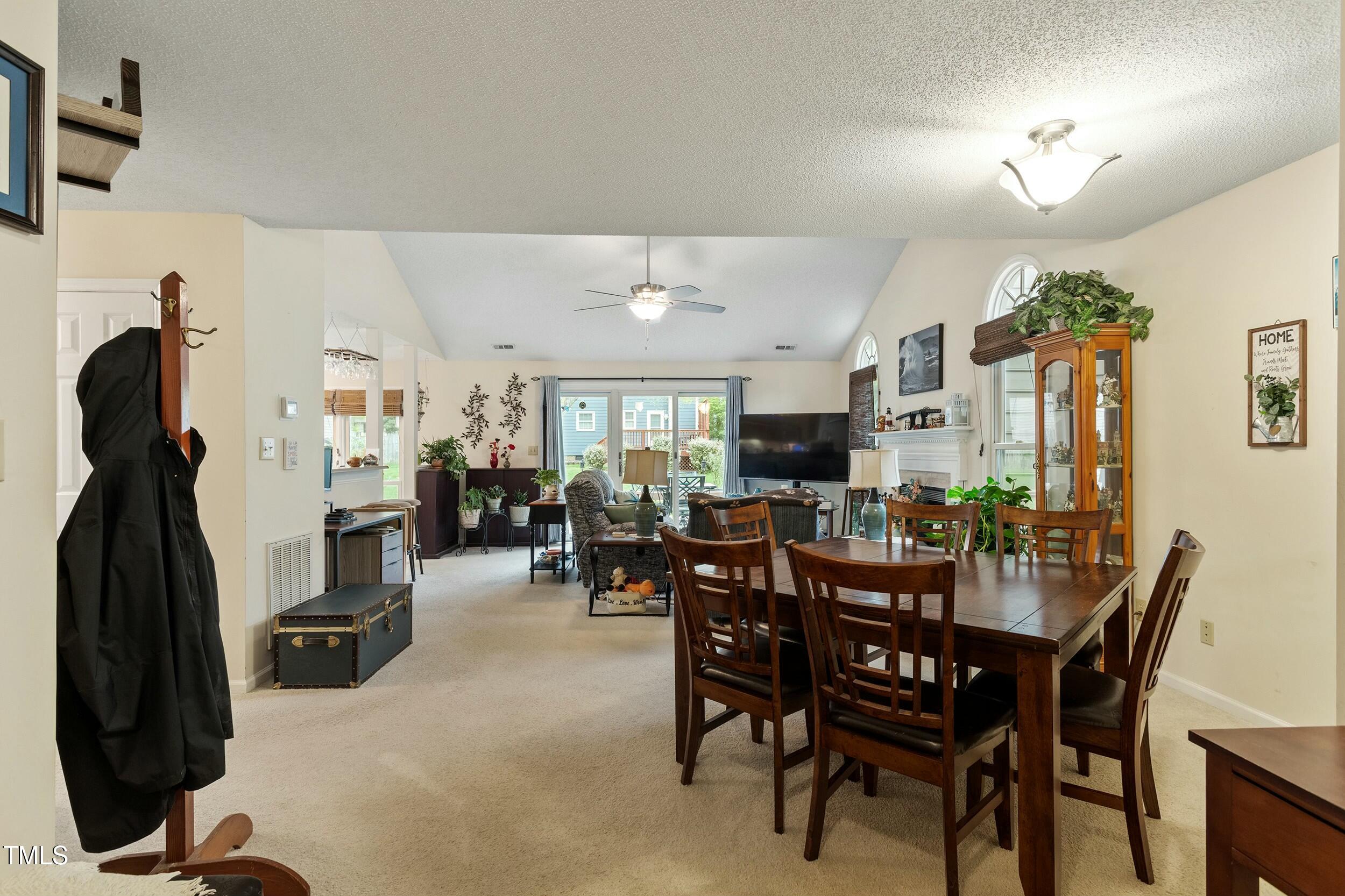 11821 Fairlie Place Raleigh, NC 27613 - Photo 11 of 34 tempImageOFYhR6
