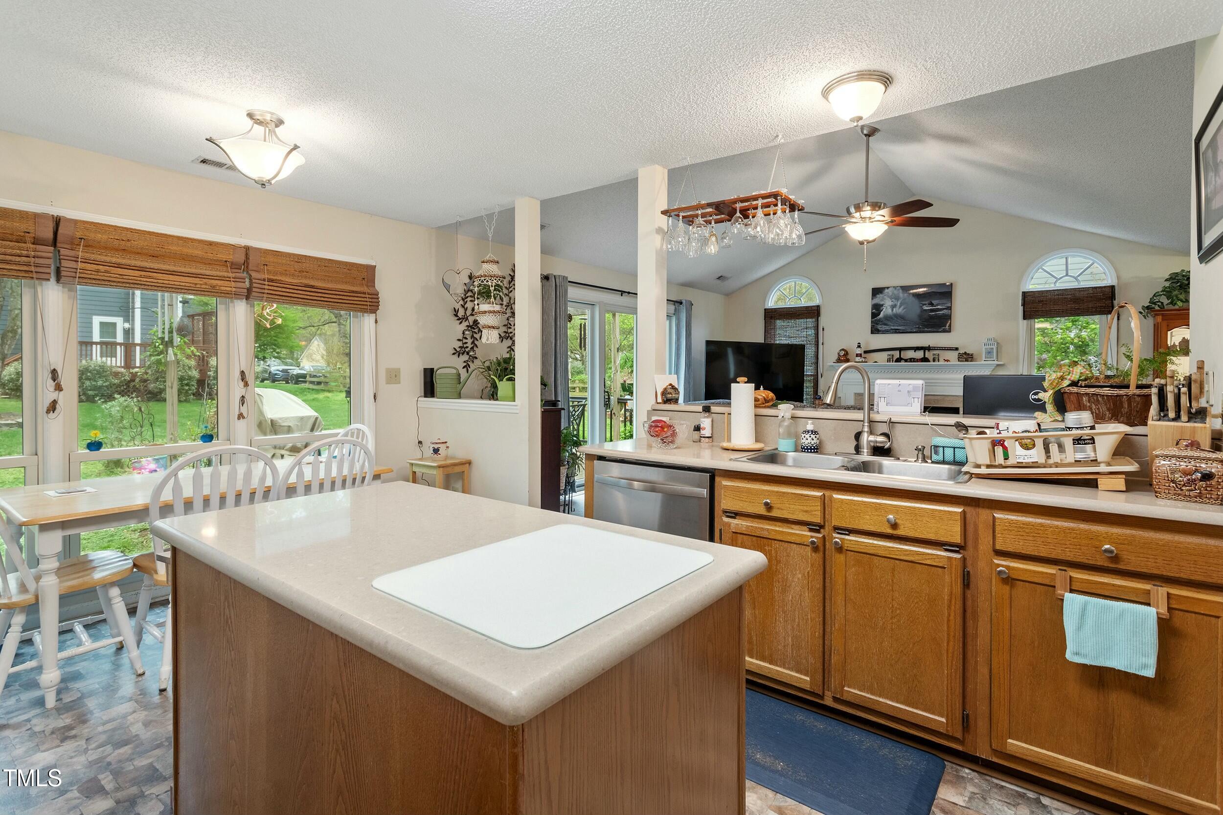 11821 Fairlie Place Raleigh, NC 27613 - Photo 25 of 34 tempImage8D2BOI