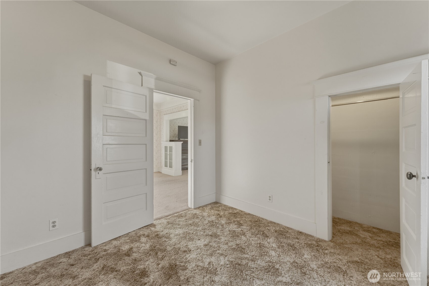 116 Southwest 9th Street College Place, WA 99324 - Photo 9 of 23 an empty room with closet