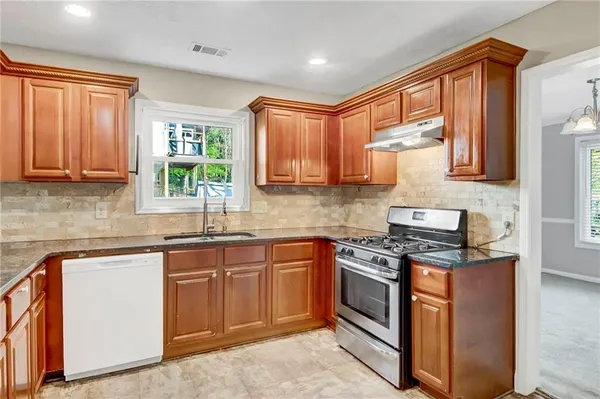 $2,150 | 2731 Blarney Way Northwest, Duluth, GA 30096