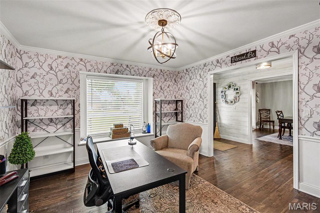 4706 Butler Hill Road St. Louis, MO 63128 - Photo 15 of 34