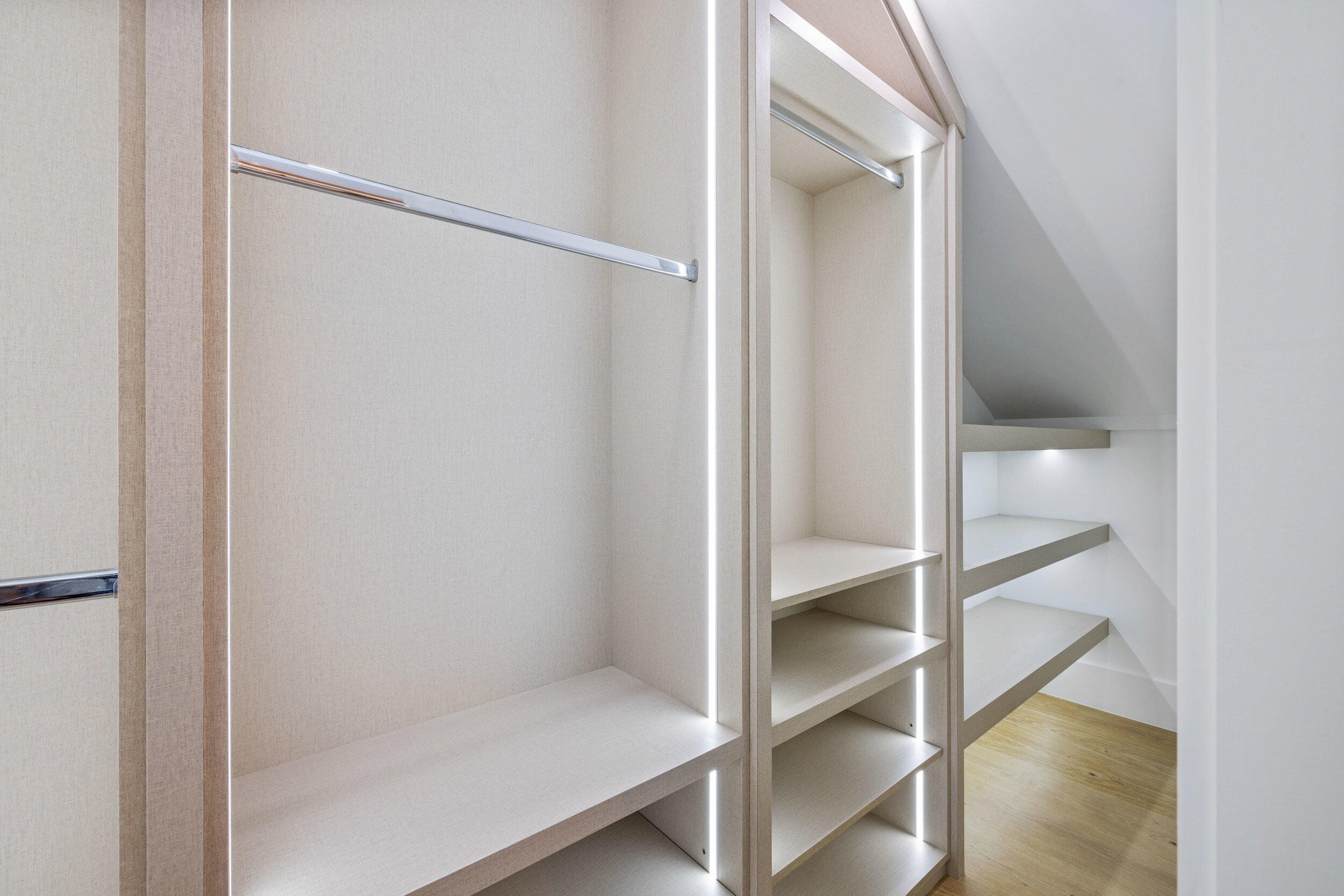 101 Northwest 17th Street Delray Beach, FL 33444 - Photo 17 of 46 a bathroom with a glass shower door