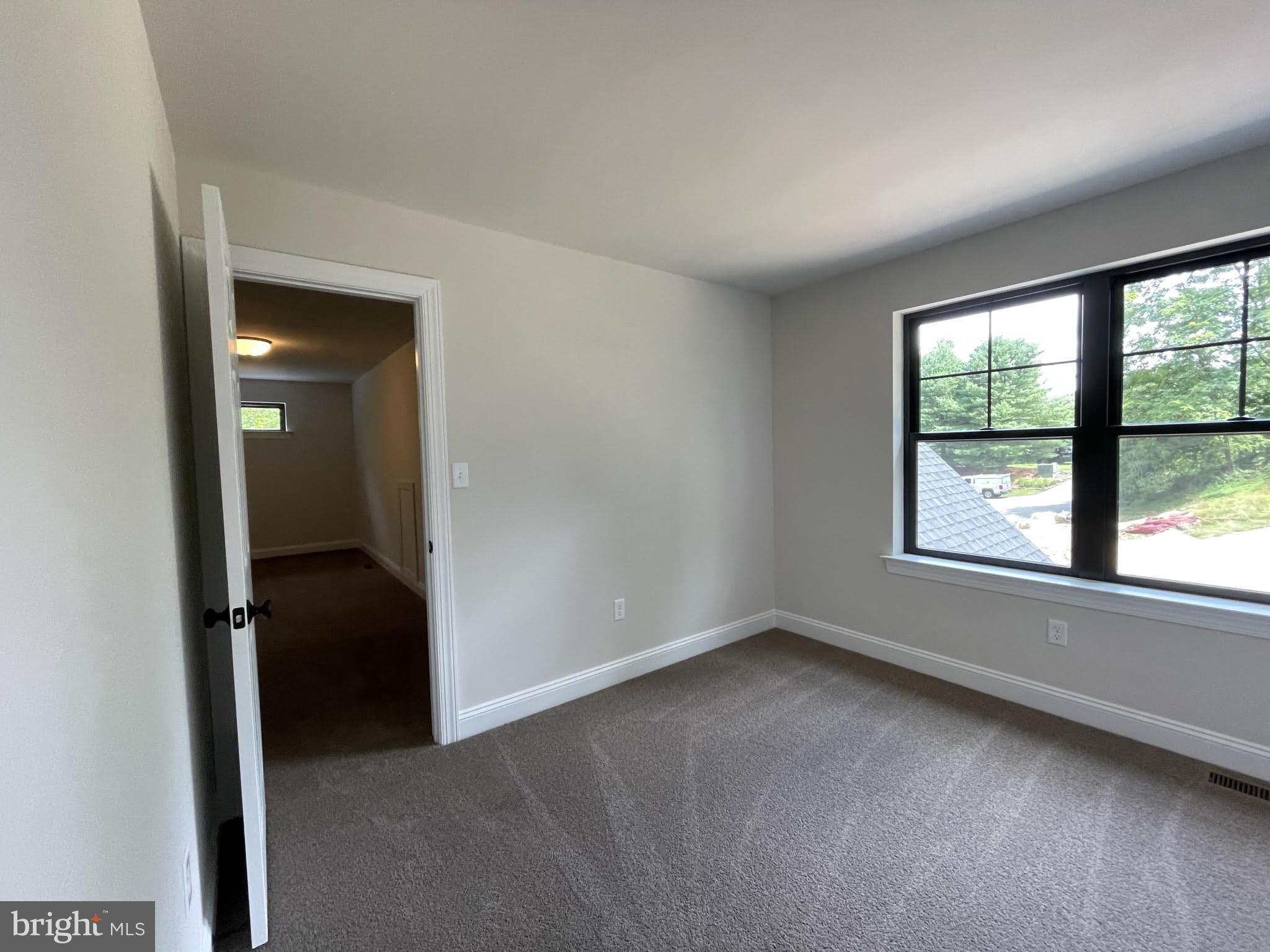 127 Bishop Road Pottstown, PA 19465 - Photo 12 of 34