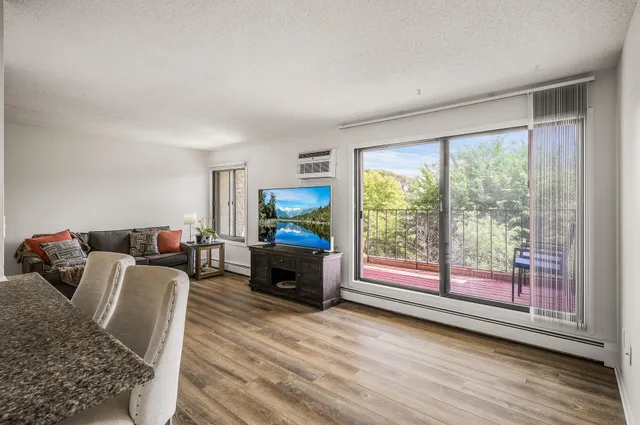 $120,000 | 4130 Rahn Road, Unit 311, Eagan, MN 55122