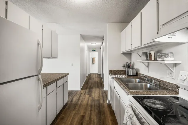 $120,000 | 4130 Rahn Road, Unit 311, Eagan, MN 55122