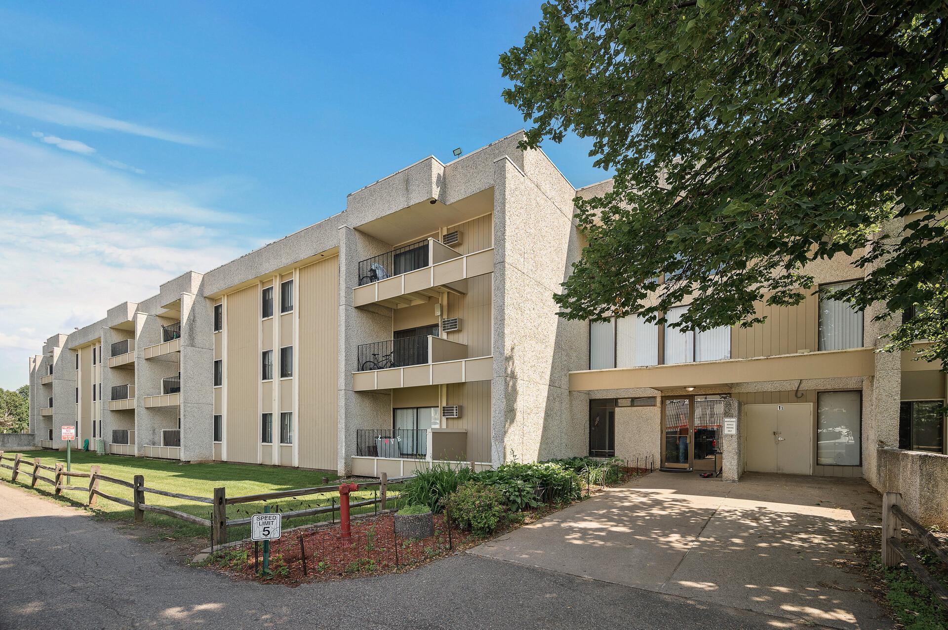 4130 Rahn Road, Unit 311 Eagan, MN 55122 - Photo 2 of 47