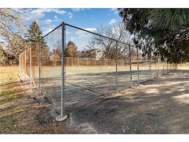 $120,000 | 4130 Rahn Road, Unit 311, Eagan, MN 55122