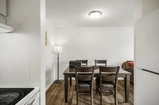 $120,000 | 4130 Rahn Road, Unit 311, Eagan, MN 55122