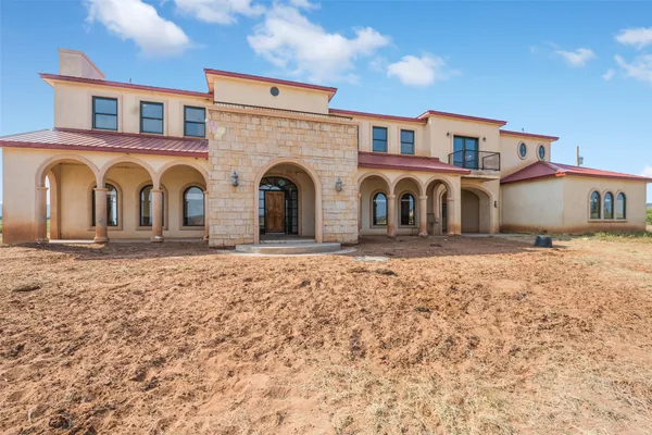 $1,400,000 | 1019 Paisano Road, Santa Rosa, NM 88435