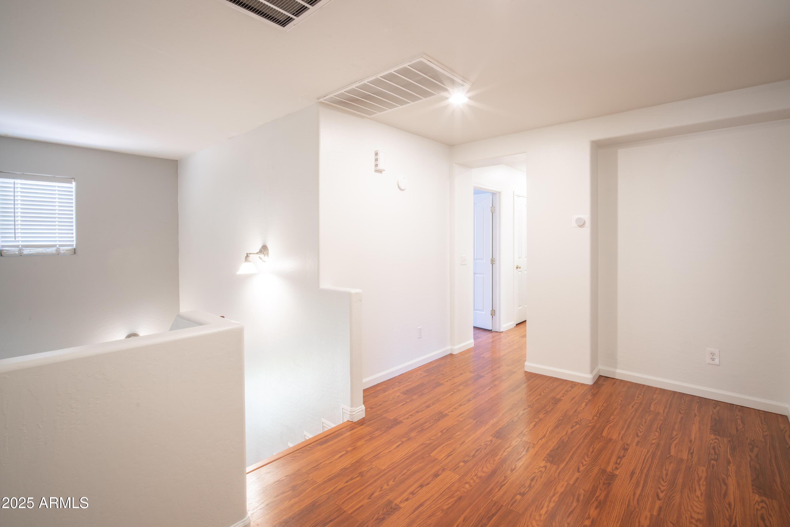 13601 West Hearn Road Surprise, AZ 85379 - Photo 17 of 35 NAC00168