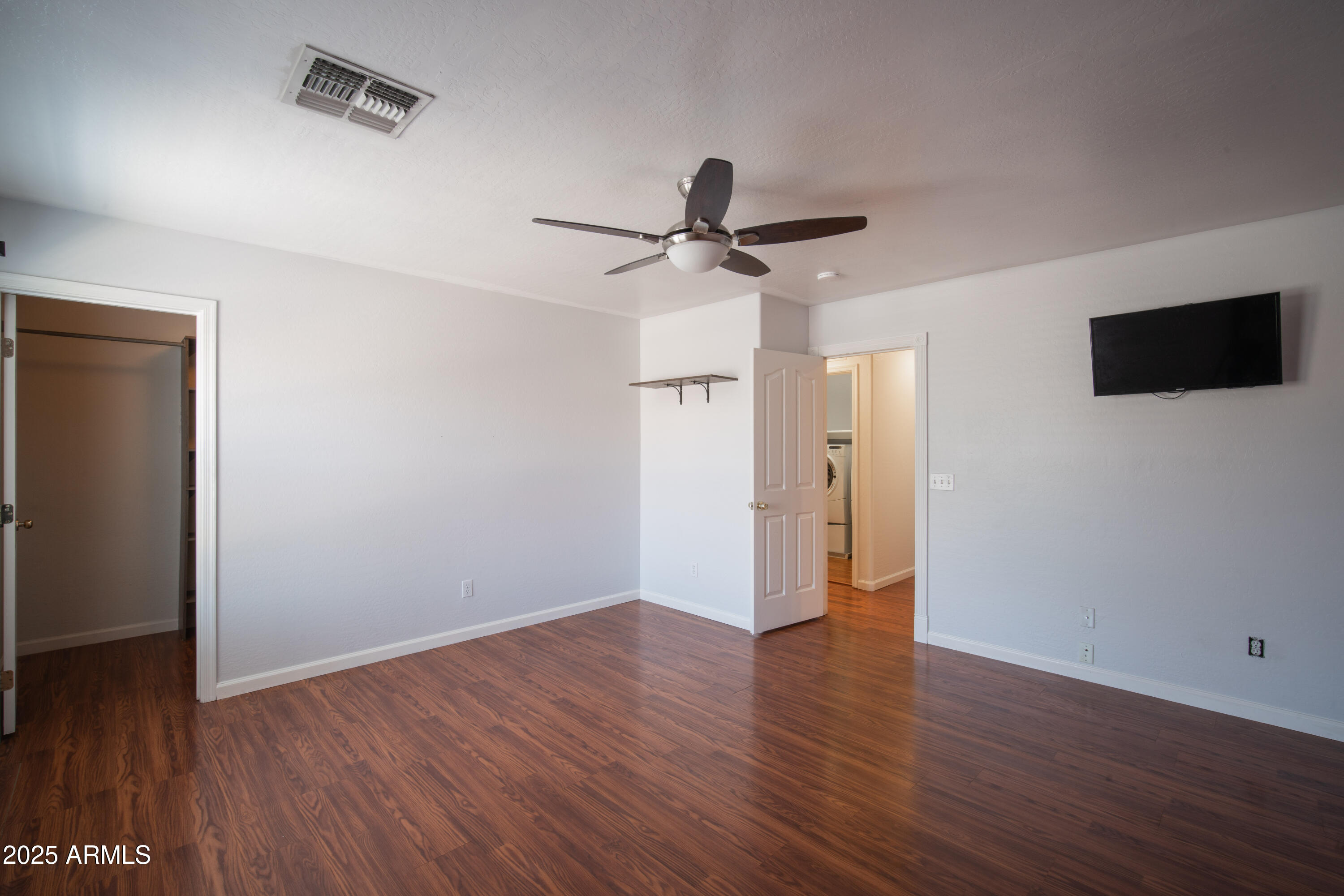 13601 West Hearn Road Surprise, AZ 85379 - Photo 25 of 35 NAC00173