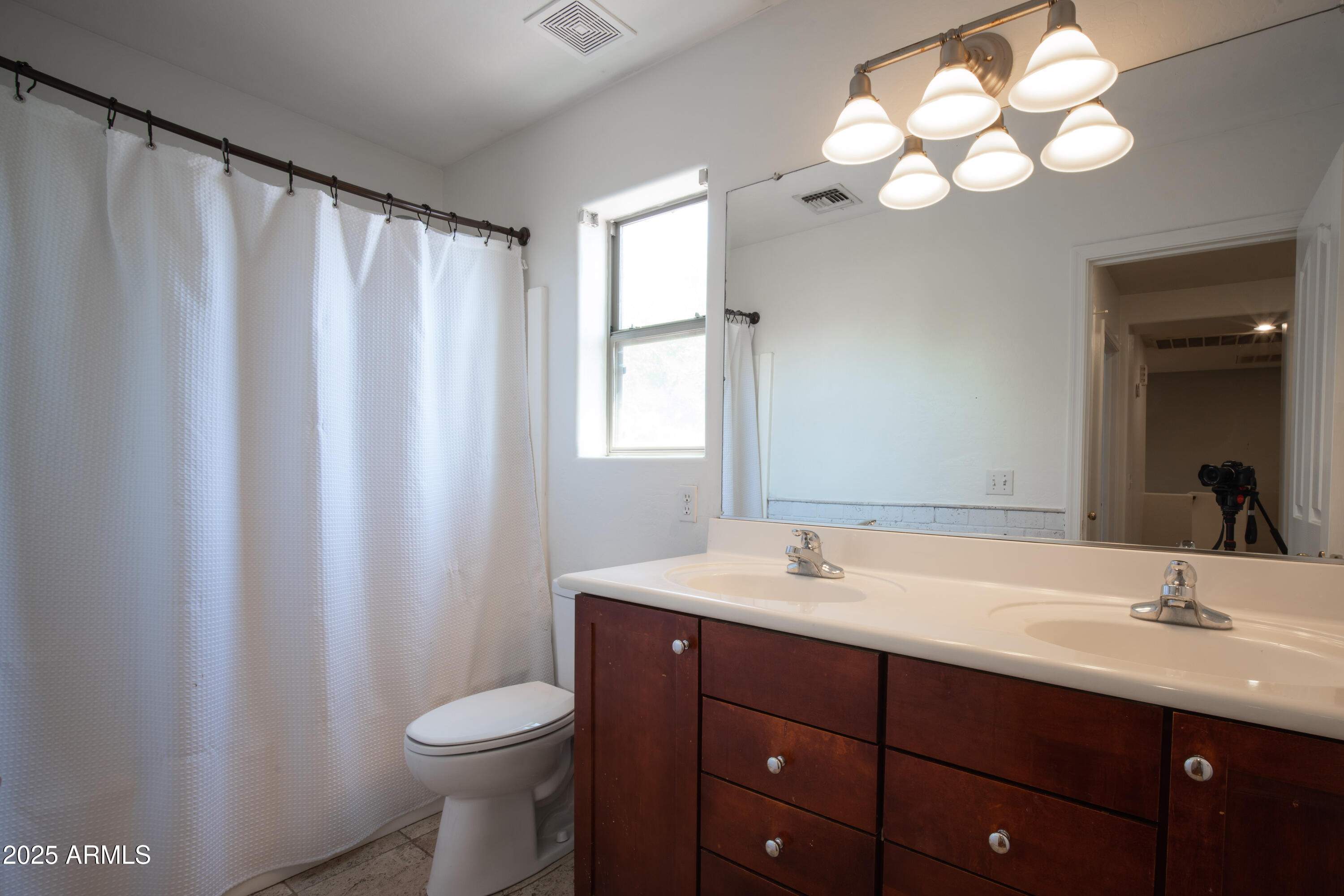 13601 West Hearn Road Surprise, AZ 85379 - Photo 30 of 35 NAC00180