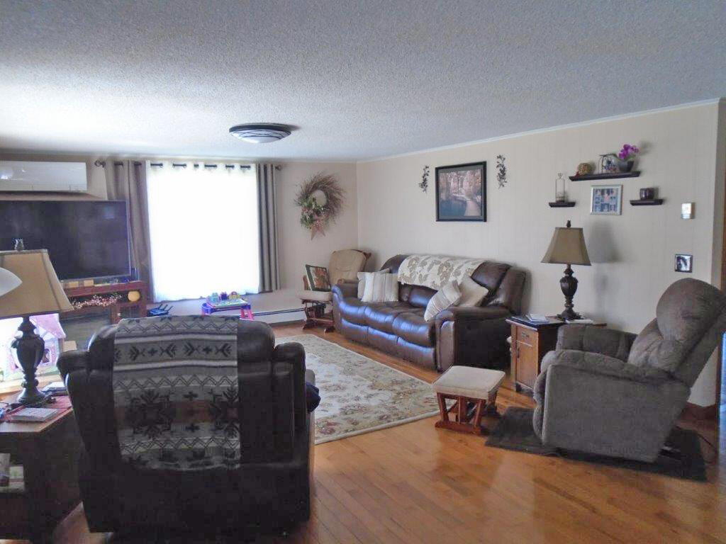 270 Unity Road Albion, ME 04910 - Photo 12 of 32 Living Room