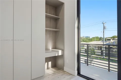 $3,750,000 | 1117 Southeast 9th Street, Fort Lauderdale, FL 33316