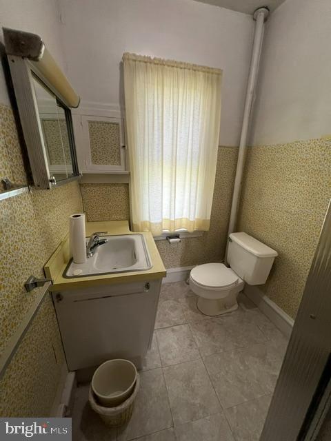 792 East Cedarville Road Pottstown, PA 19465 - Photo 18 of 33 Full Bathroom