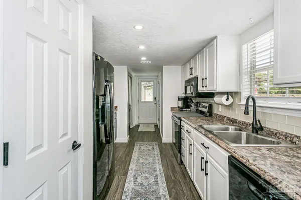 $372,000 | 6545 Greenwood Road, Jay, FL 32565