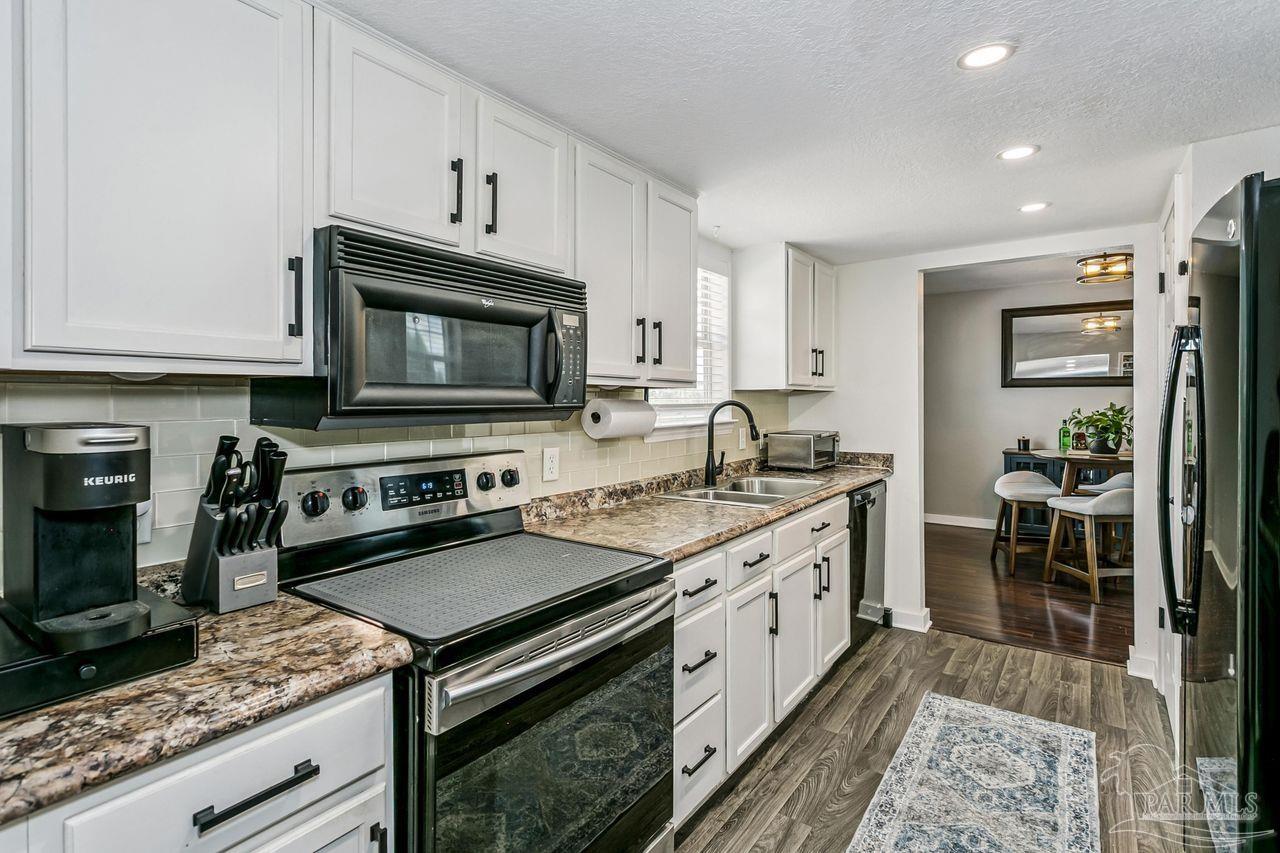 6545 Greenwood Road Jay, FL 32565 - Photo 16 of 47