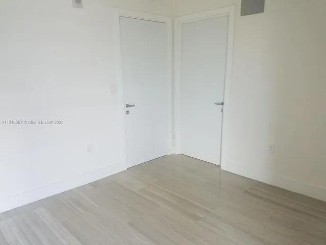 $898,000 | 1451 Brickell Avenue, Unit 1206, Miami, FL 33131