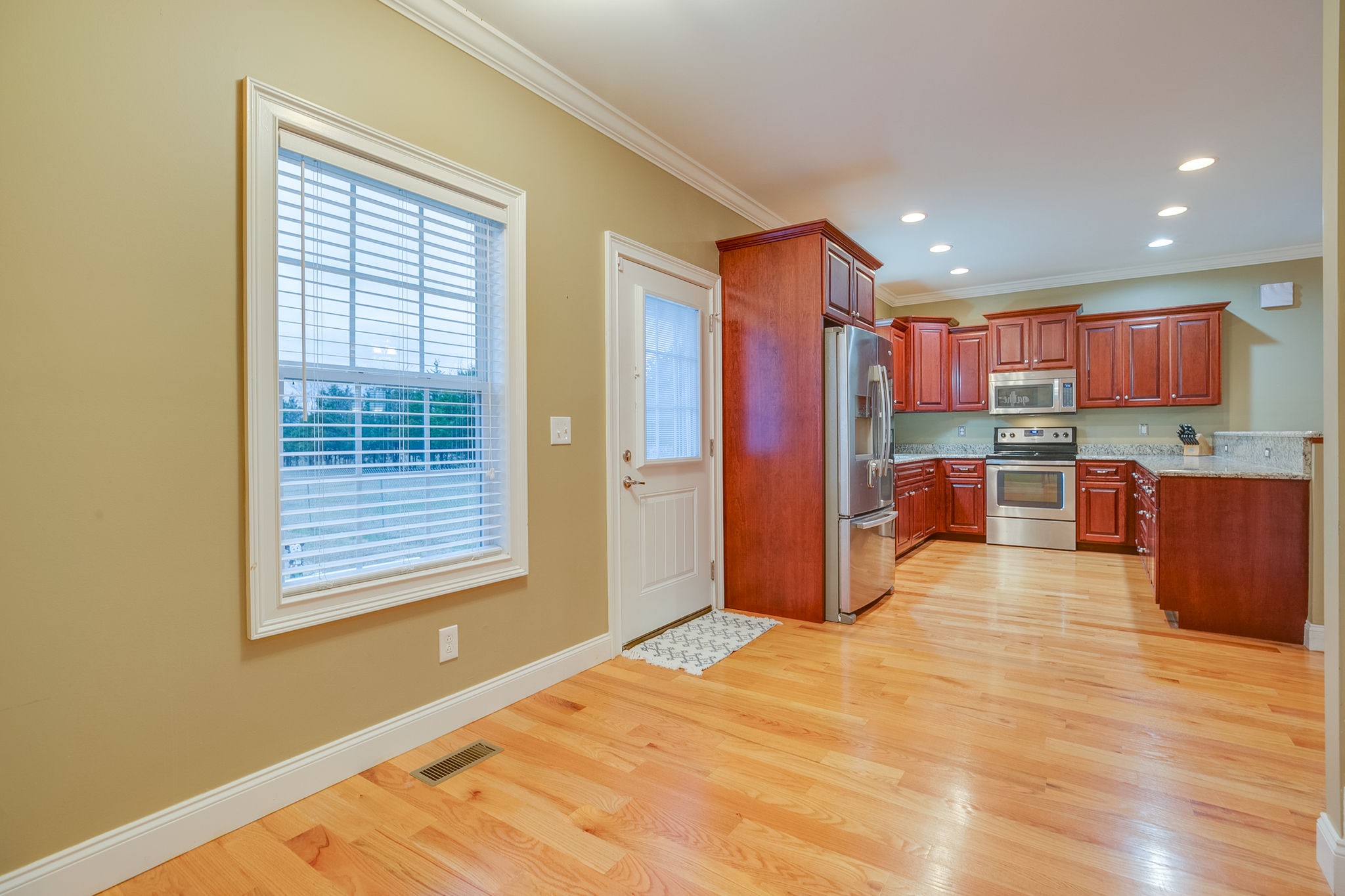 6720 Plainview Road Christiana, TN 37037 - Photo 10 of 29 Gallery Image 10