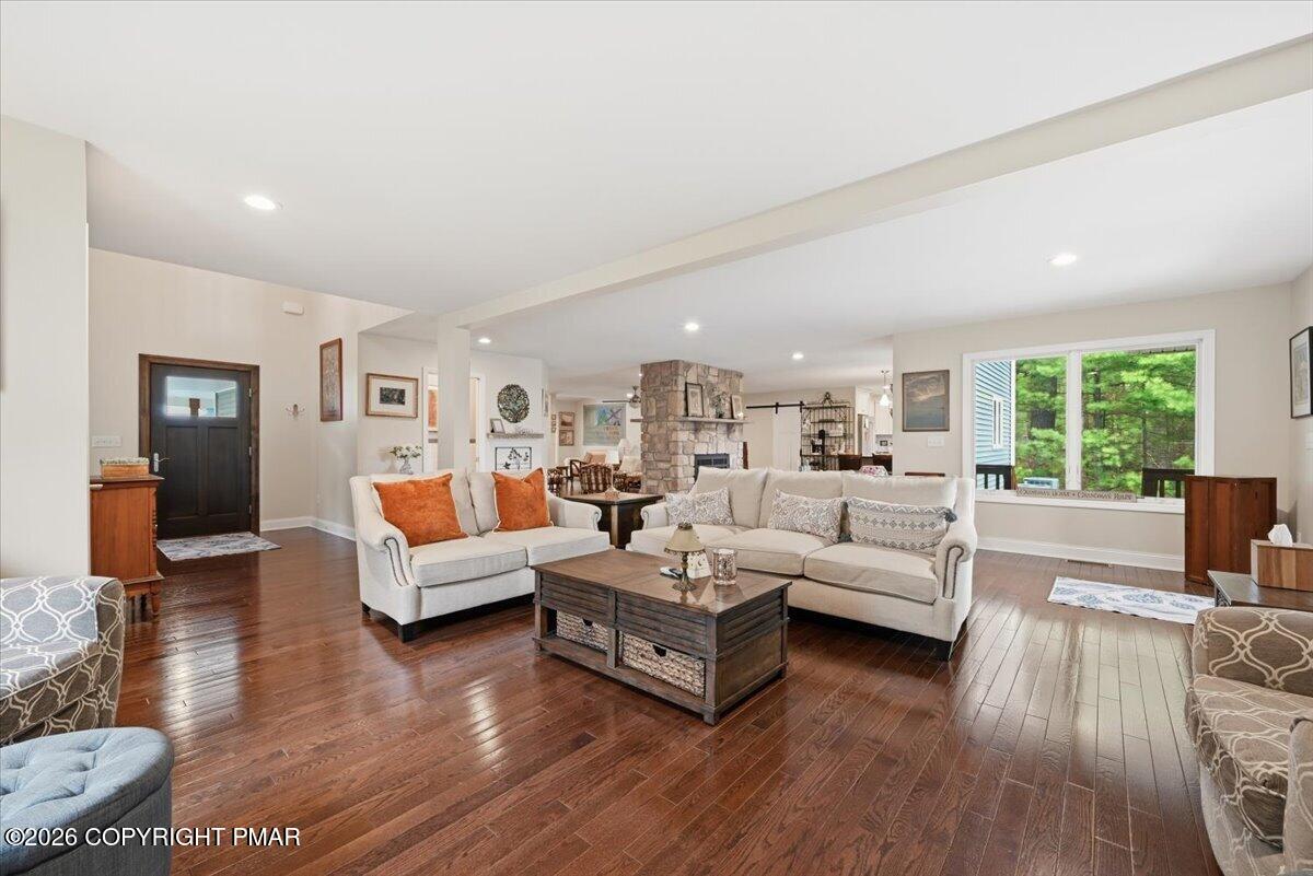 111 Spinnler Point Road Tafton, PA 18464 - Photo 34 of 148 035-037_DSC_3943