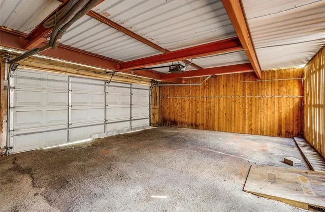a view of a garage
