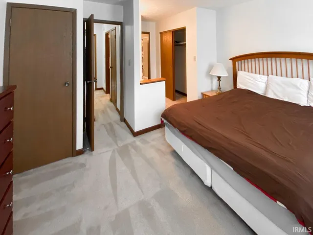 $1,000 | 2446 Brittany Lane, Bloomington, IN 47401