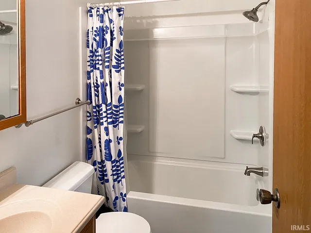 $1,000 | 2446 Brittany Lane, Bloomington, IN 47401