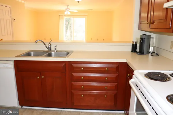 $295,000 | 1 Franklin Square, Unit A1, Berlin, MD 21811