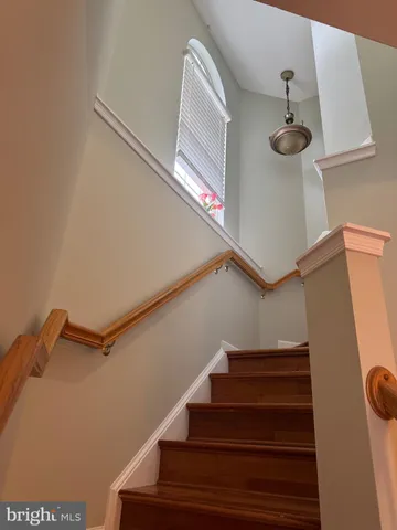 a view of entryway and hall