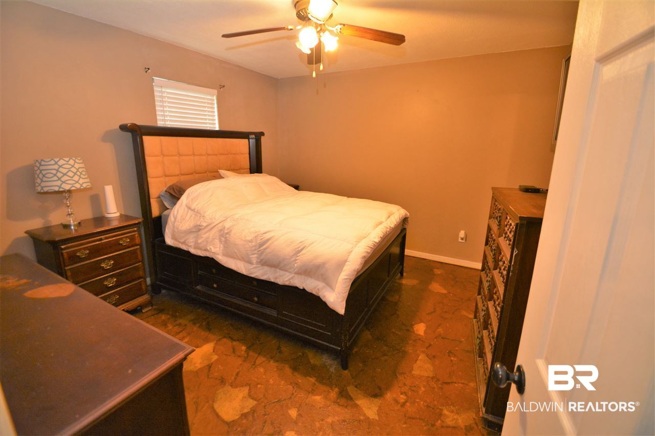 605 Mandrell Street Mobile, AL 36606 - Photo 14 of 25
