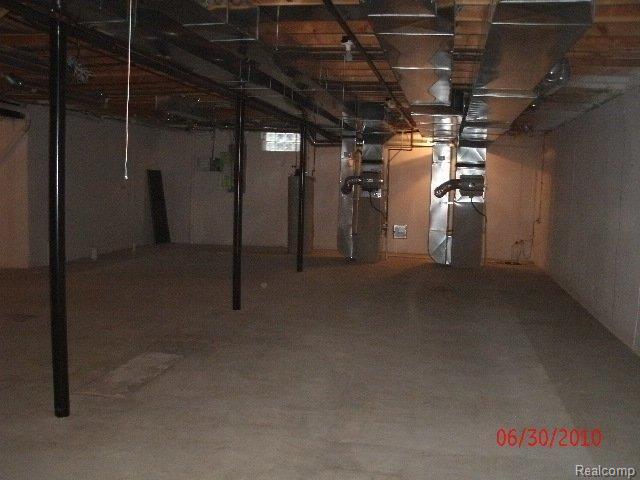 4448 Ascot Court Rochester, MI 48306 - Photo 25 of 25 GEDC0338