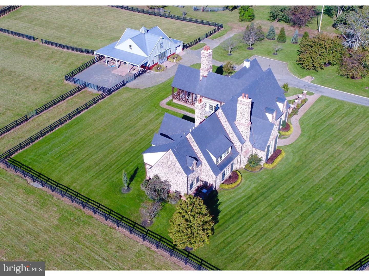 118 Meirs Road Cream Ridge, NJ 08514 - Photo 2 of 24