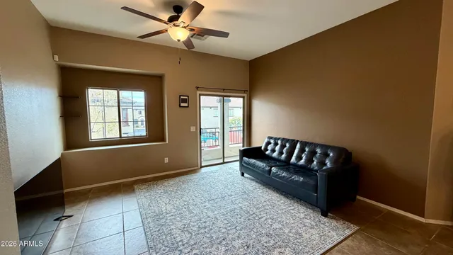 $345,000 | 2725 East Mine Creek Road, Unit 2058, Phoenix, AZ 85024