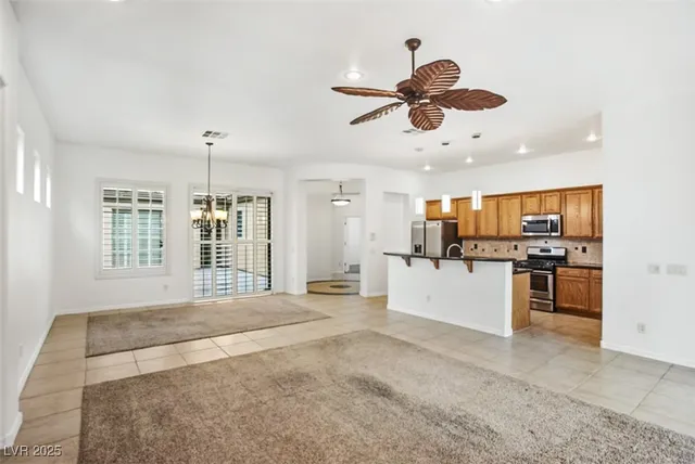 $2,950 | 27 Gladewater Drive, Henderson, NV 89052