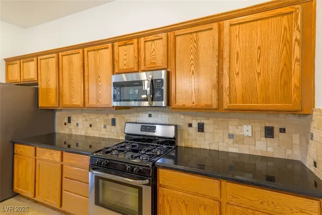 $2,950 | 27 Gladewater Drive, Henderson, NV 89052