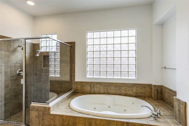 $2,950 | 27 Gladewater Drive, Henderson, NV 89052