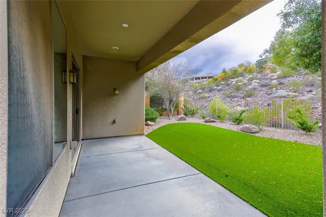 $2,950 | 27 Gladewater Drive, Henderson, NV 89052