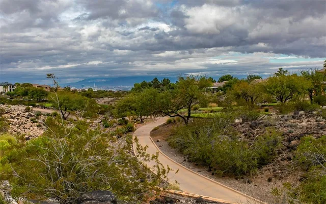 $2,950 | 27 Gladewater Drive, Henderson, NV 89052